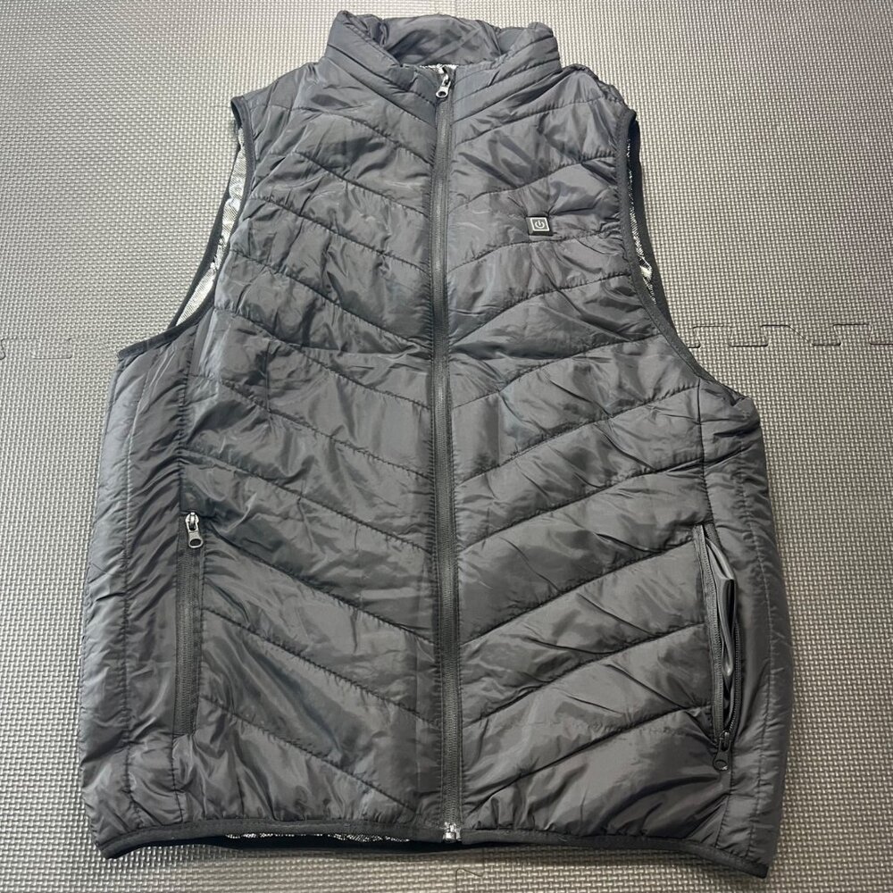 Black Heated Vest With Zipper Pockets Lightweight Insulated Design Size 2XL 100%